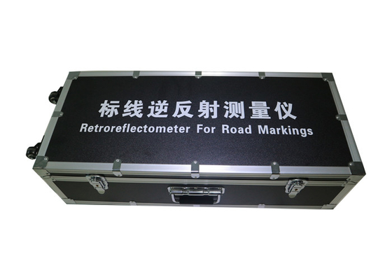 Medidor retrorreflector de pré-aquecimento portátil pequeno / livre de luz com 16G de armazenamento longo tempo de trabalho e medição RL precisa