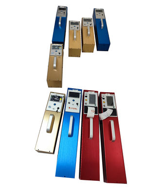 700 mm X 135 mm X 115 mm Retroreflector Meter de Volume Geral Incluindo ângulo de visão de 105 graus e faixa de medição RL 0-4000mcd M2lx para teste de refletividade