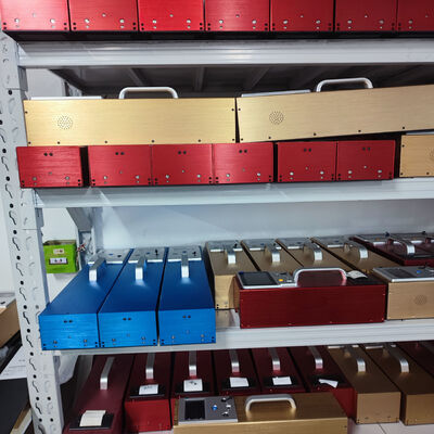 Ângulo de visão de 105 graus, ferramenta com pequeno erro de medição e volume total de 700 mm x 135 mm x 115 mm, projetada para entregar precisão dimensional